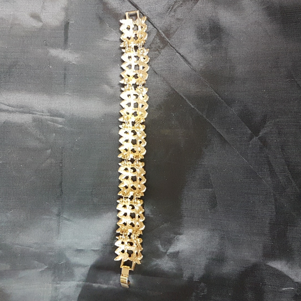 Bracelet - Picture 2 of 8